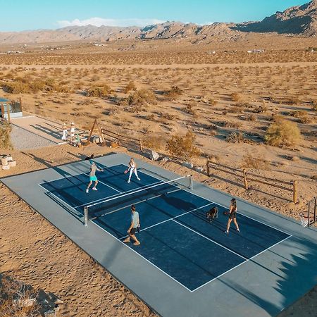 Sapphire Haven + Casita! Pool + Spa + Movie Theatre + 10 Min To Monument! Joshua Tree Extérieur photo