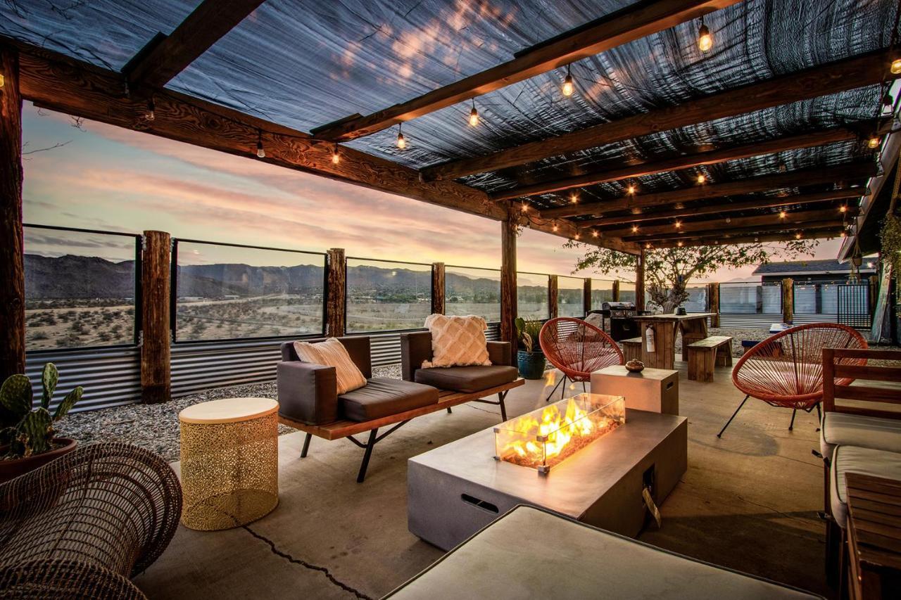 Sapphire Haven + Casita! Pool + Spa + Movie Theatre + 10 Min To Monument! Joshua Tree Extérieur photo