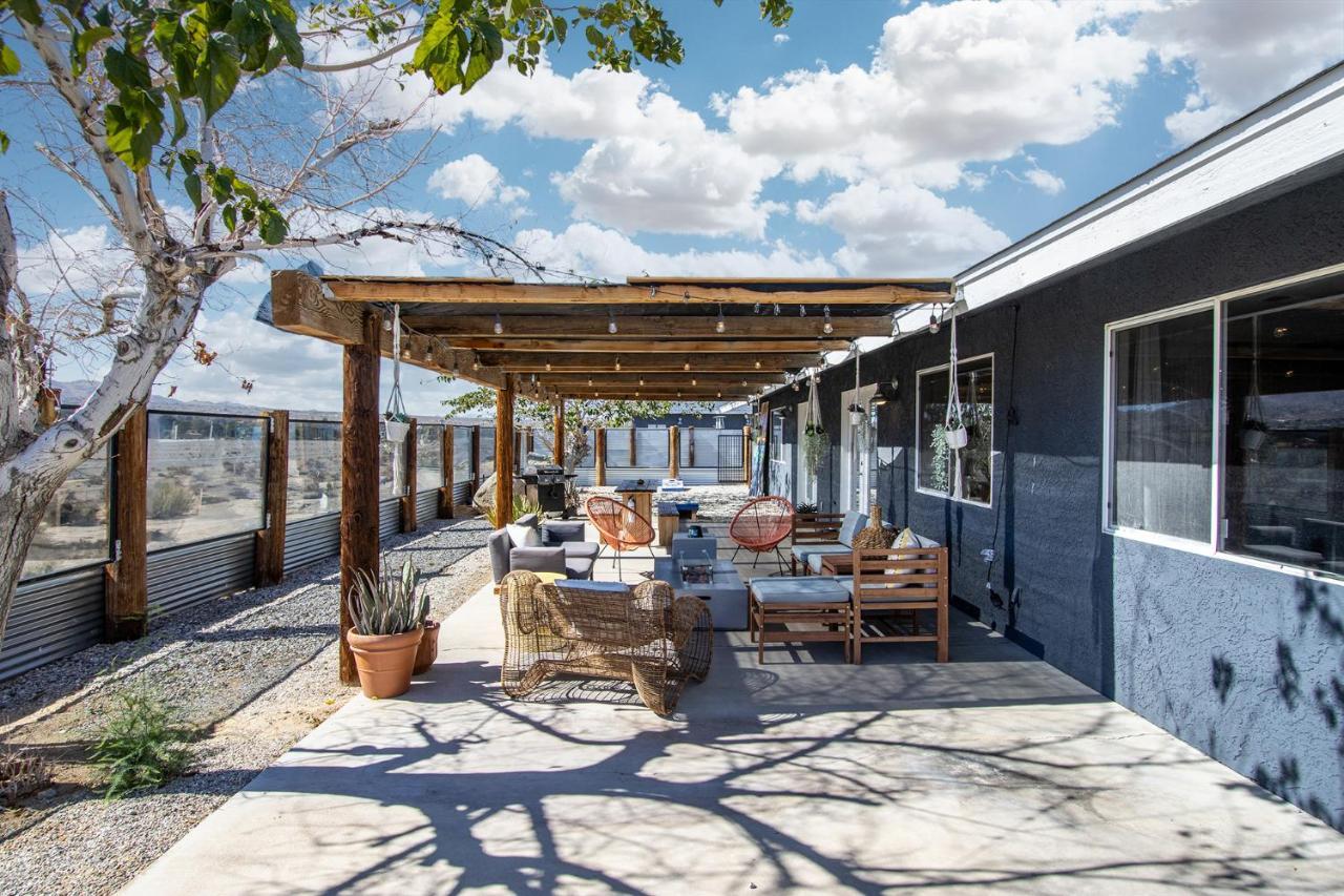Sapphire Haven + Casita! Pool + Spa + Movie Theatre + 10 Min To Monument! Joshua Tree Extérieur photo