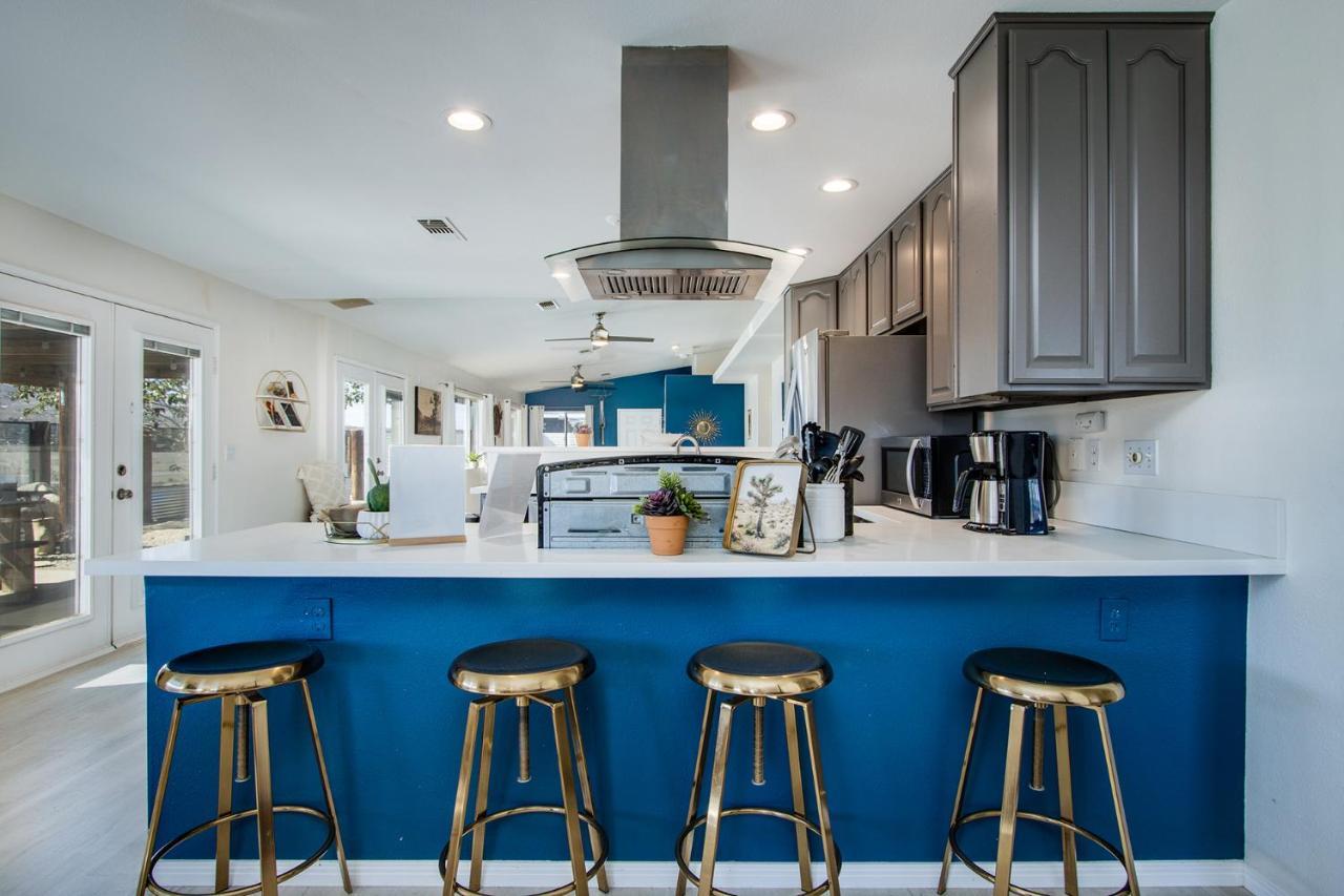 Sapphire Haven + Casita! Pool + Spa + Movie Theatre + 10 Min To Monument! Joshua Tree Extérieur photo