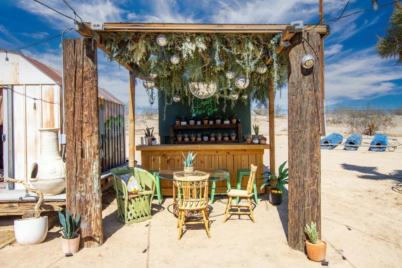 Sapphire Haven + Casita! Pool + Spa + Movie Theatre + 10 Min To Monument! Joshua Tree Extérieur photo