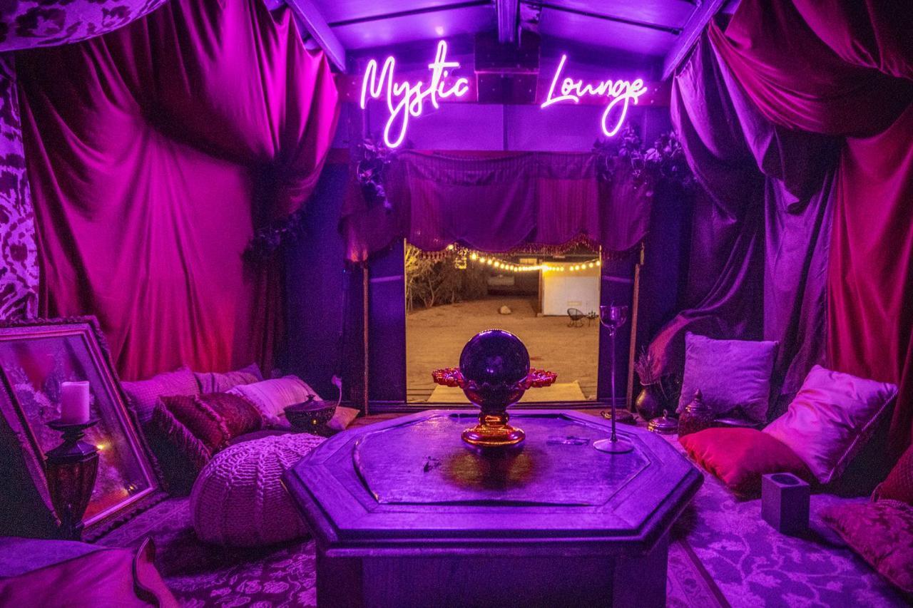 Sapphire Haven + Casita! Pool + Spa + Movie Theatre + 10 Min To Monument! Joshua Tree Extérieur photo